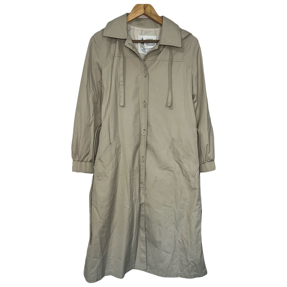 London Fog Beige Belted Trench Coat Size 8 Women's Removable Hood Timeless